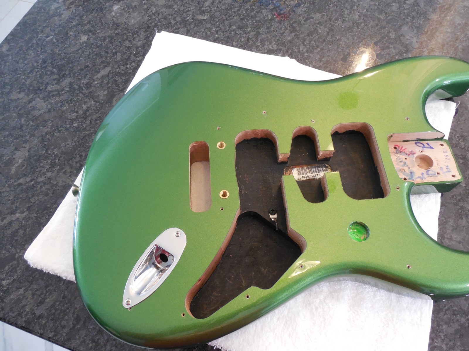 Fender Stratocaster Harvest Green MIM Body Plus Extras Loaded pickguard. #READ#