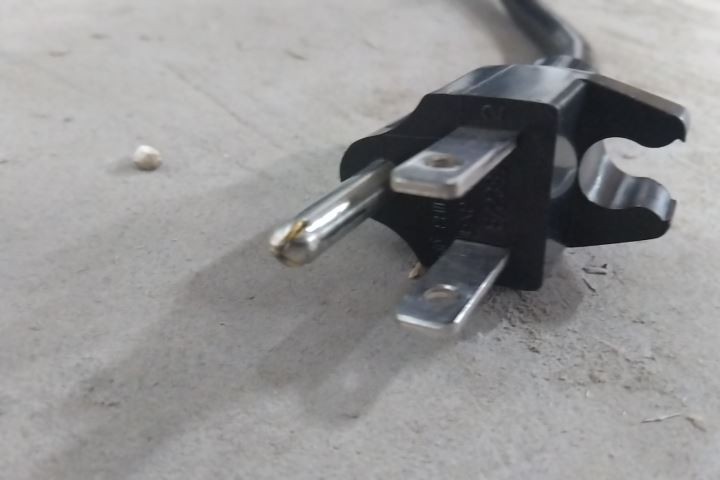 Robinair 34788NI 30 Lb Tank Capacity 115VAC Refrigerant RRR Machine