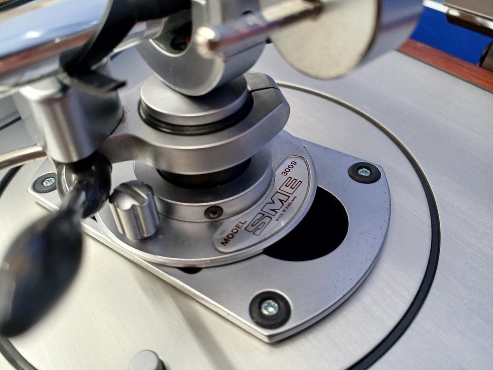 LUXMAN PD121A / SME3009 Ⅱ IMPROVED Record Player Turntable Working
