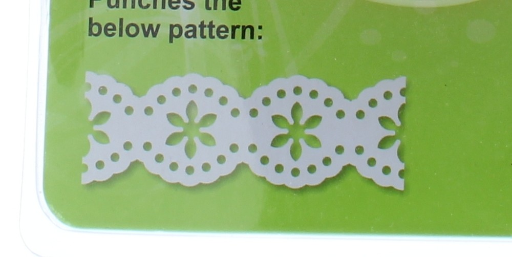 Tonic Studios Simplicity Pattern Paper Punch Daisy Strip Border