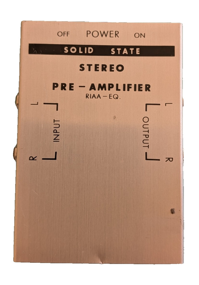 Solid State Stereo Phono Pre-Amplifier RIAA-EQ, 9V, 42-2111 Radio Shack