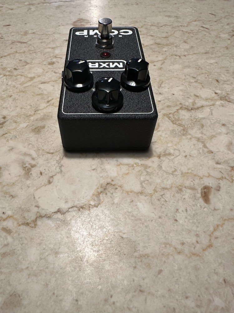 Dunlop MXR SuperComp M132 Compressor Guitar Effect Pedal
