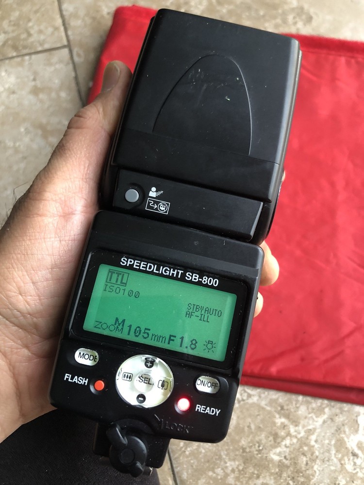 Nikon SB-800 Speedlight flash for Nikon Works But Missing Side Button