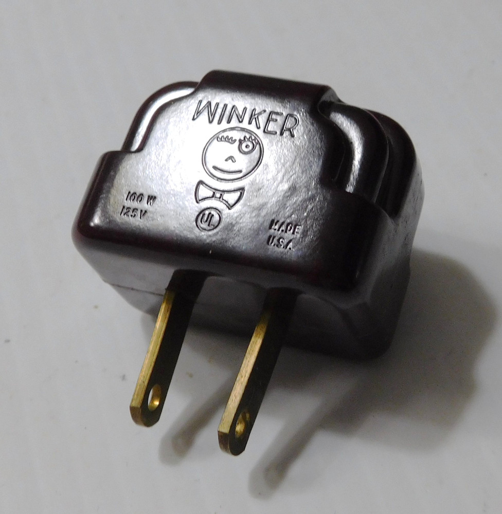 1960'S BAKELITE "WINKER" MAGIC FLASHER LIGHT ACCESSORY - ORIGINAL PACKAGING