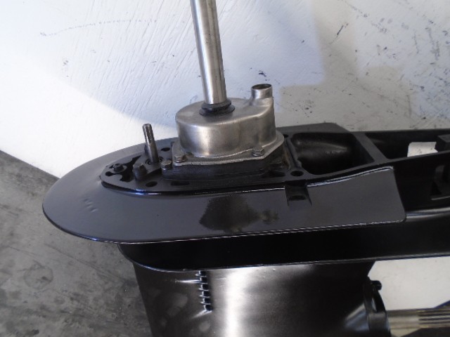 USED 20" MERCURY FOUR 4-STROKE 75-90-115 hp OUTBOARD LOWER UNIT 75hp 90hp 115hp