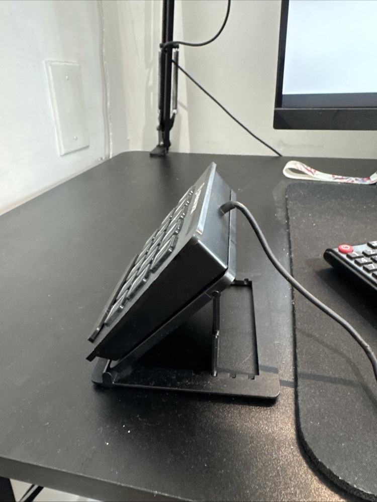 Elgato Stream Deck Live Content Creation Controller - Black, 15 Keys