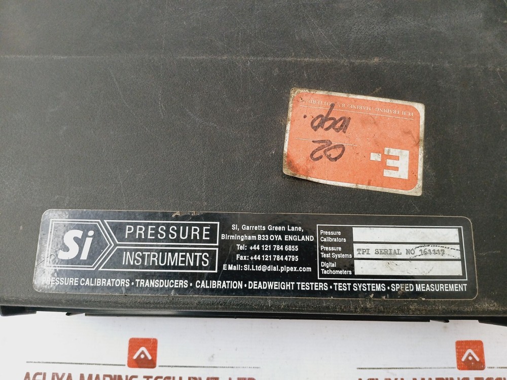Si Pressure Instruments TPI Hand Held Test Pump Kit Max 25 Bar/360 PSI