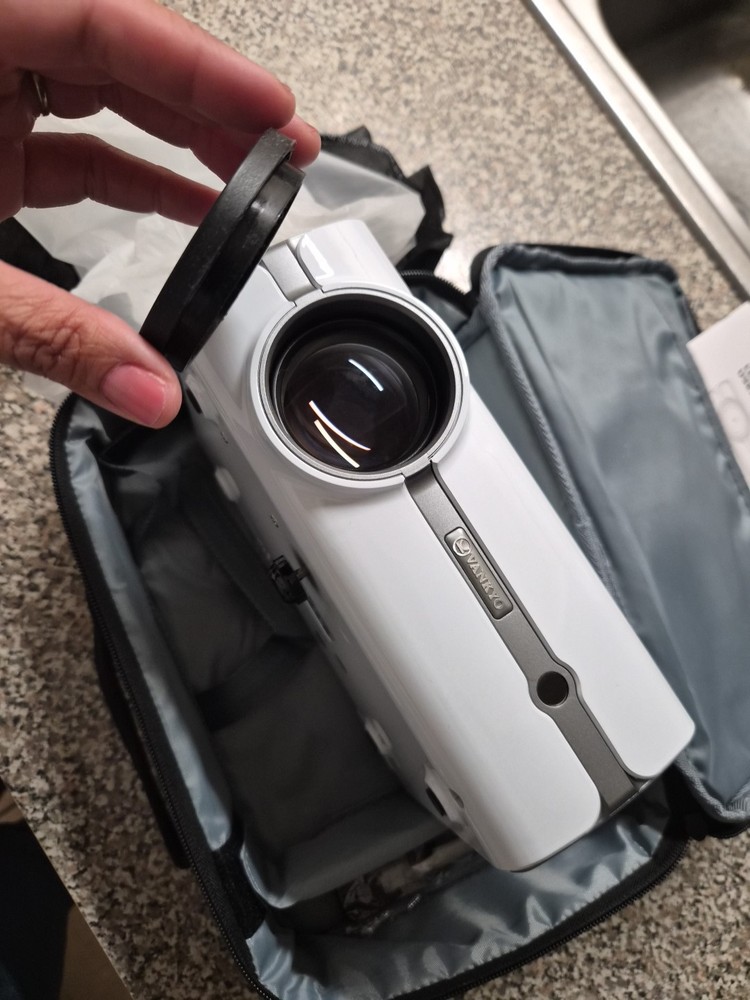 VANKYO Leisure 410 LED Projector - White