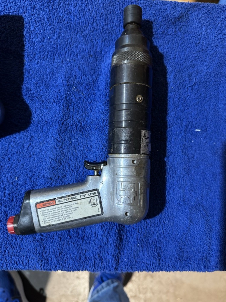 Hi Lok￼ Pneumatic ￼Caller Remover