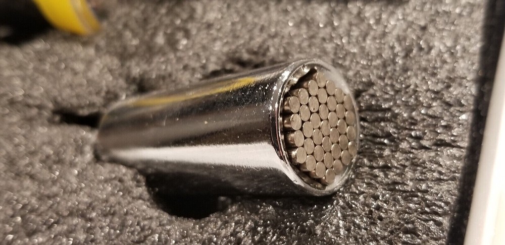 Lighted Screwdriver & Universal Wrench Set - 6 Standard Bits, 8 Precision Bits