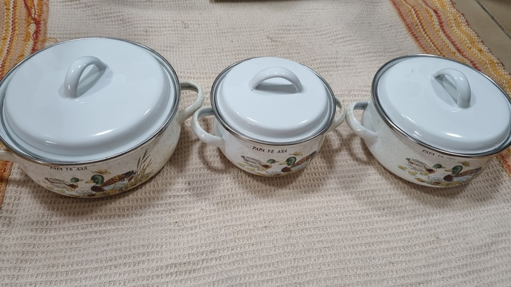 80s vintage pots set (3 pieces)