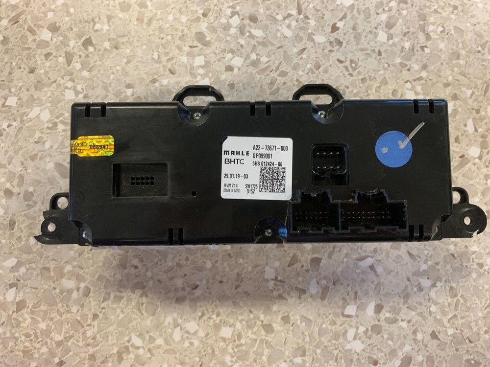 A22-73671-000 FREIGHTLINER CASCADIA TEMPERATURE CONTROL