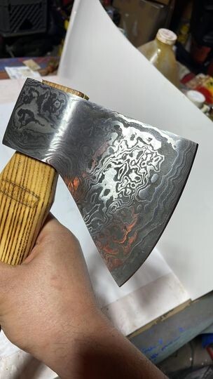 Custom Connie Bay pattern damascus throwing hatchet with sheath!