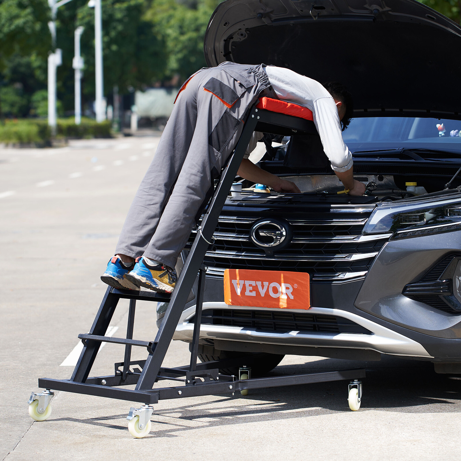 VEVOR Automotive Topside Creeper Adjustable 48"-76"400LBS Engine Movable Ladder