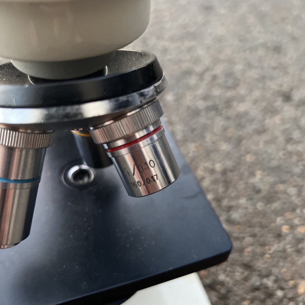 NATIONAL...MODEL #111 MICROSCOPE with 3 Objectives 4x 10x 40x