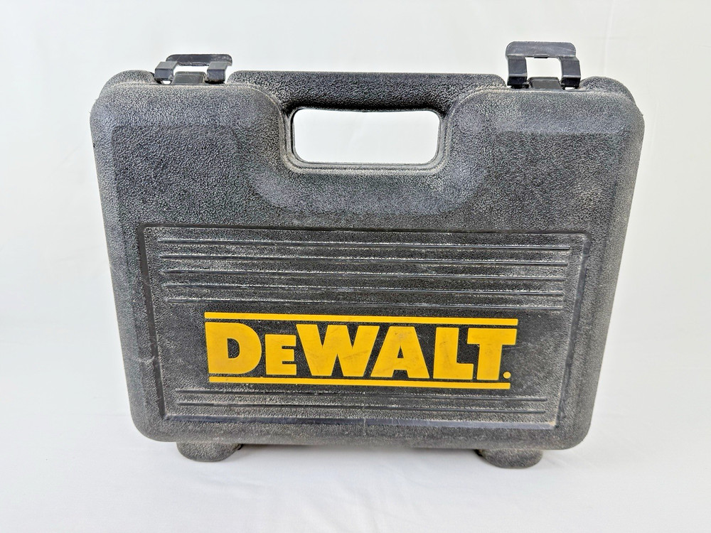 DeWalt DW106 3/8” Corded Variable Speed Drill Great Condition