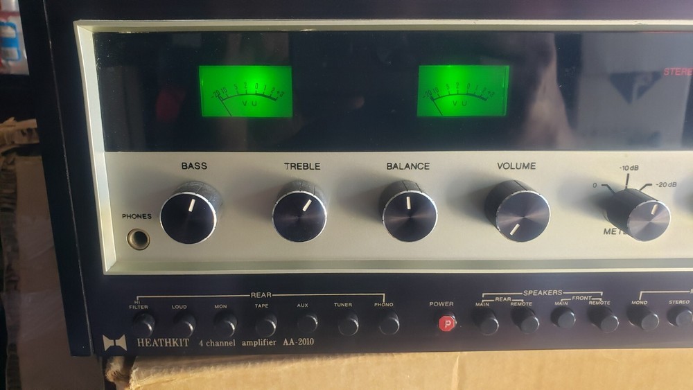 Heathkit AA-2010 4 channel Quadrophonic Integrated Amplifier
