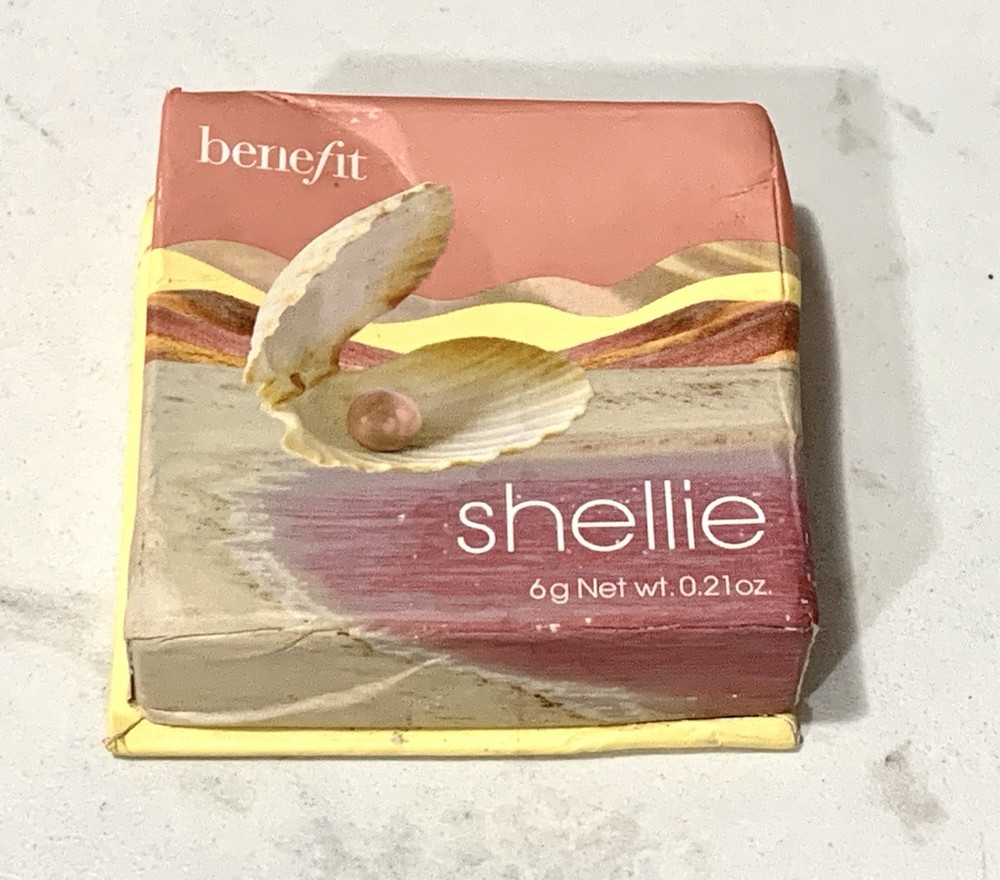 Benefit Cosmetics Shellie Blush 6g net wt. 0.21oz. Damaged Box