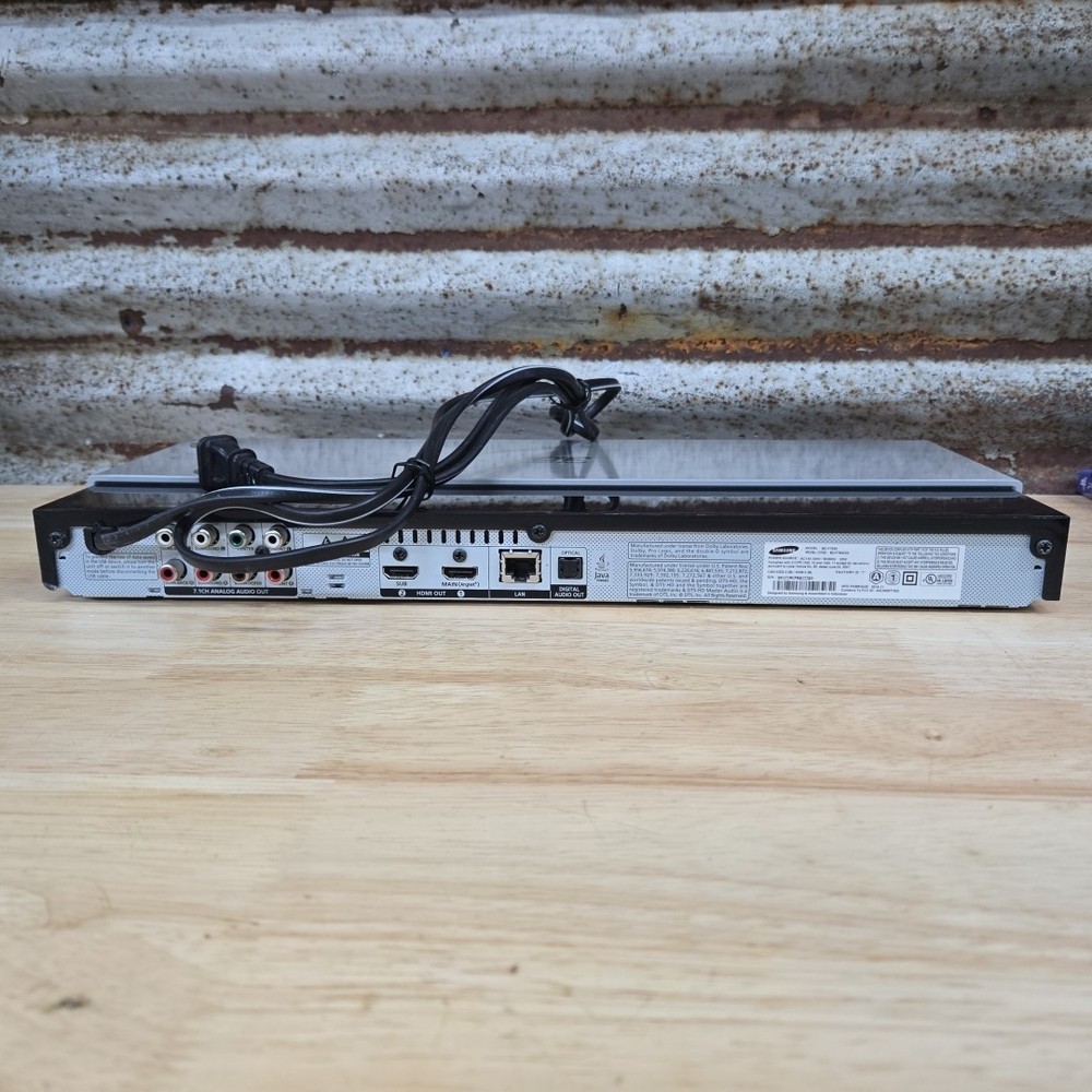 Samsung BD-F7500 3D Blu-ray Player NO REMOTE Tested / Working