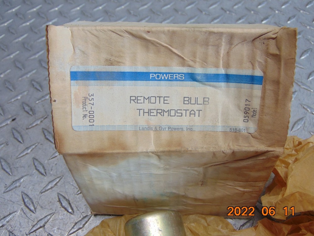 POWERS 357-0001 REMOTE BULB THERMOSTAT - QUANTITY - FREE SHIPPING