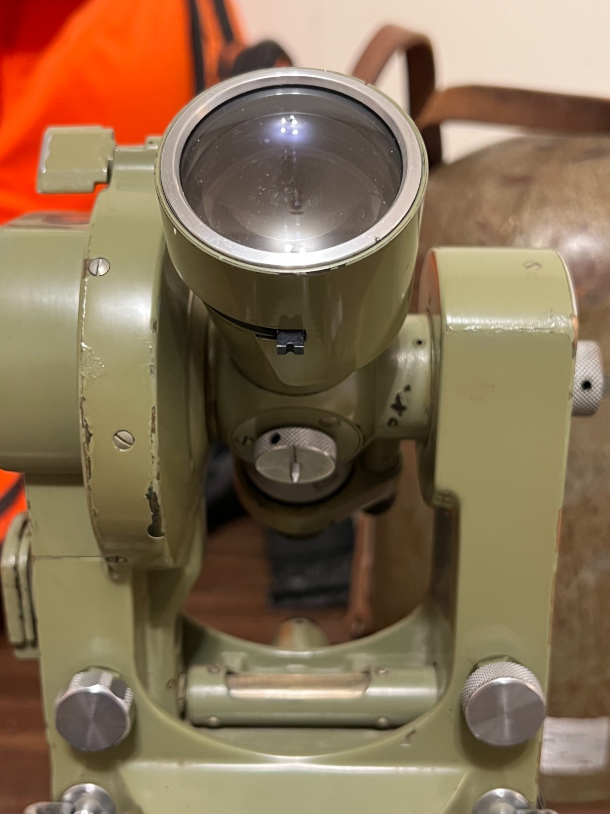 Wild Heerbrugg Theodolite T16 Survey Instrument w/ Case and Backpack - Good Cond