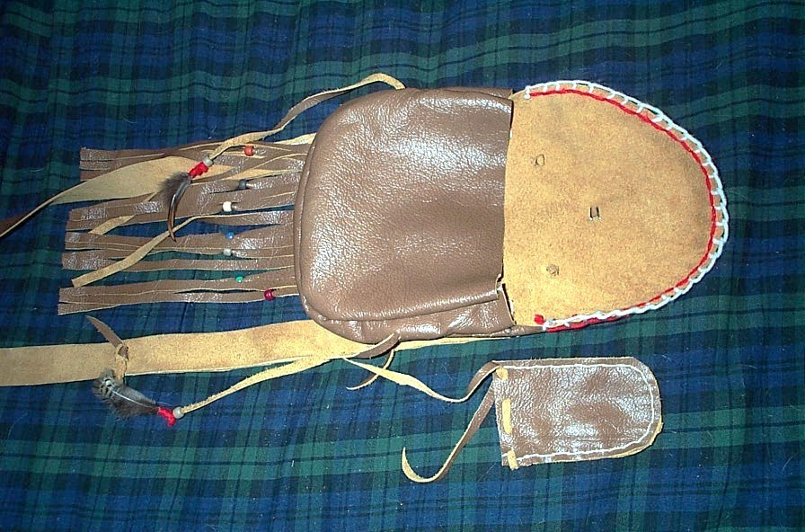 BLACK POWDER, MOUNTAIN MAN, BEAVER TAIL, LEATHER POSSIBLE BAG