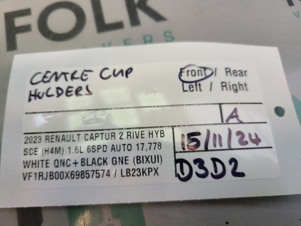 Renault Captur 2 Centre Cup Holders Front