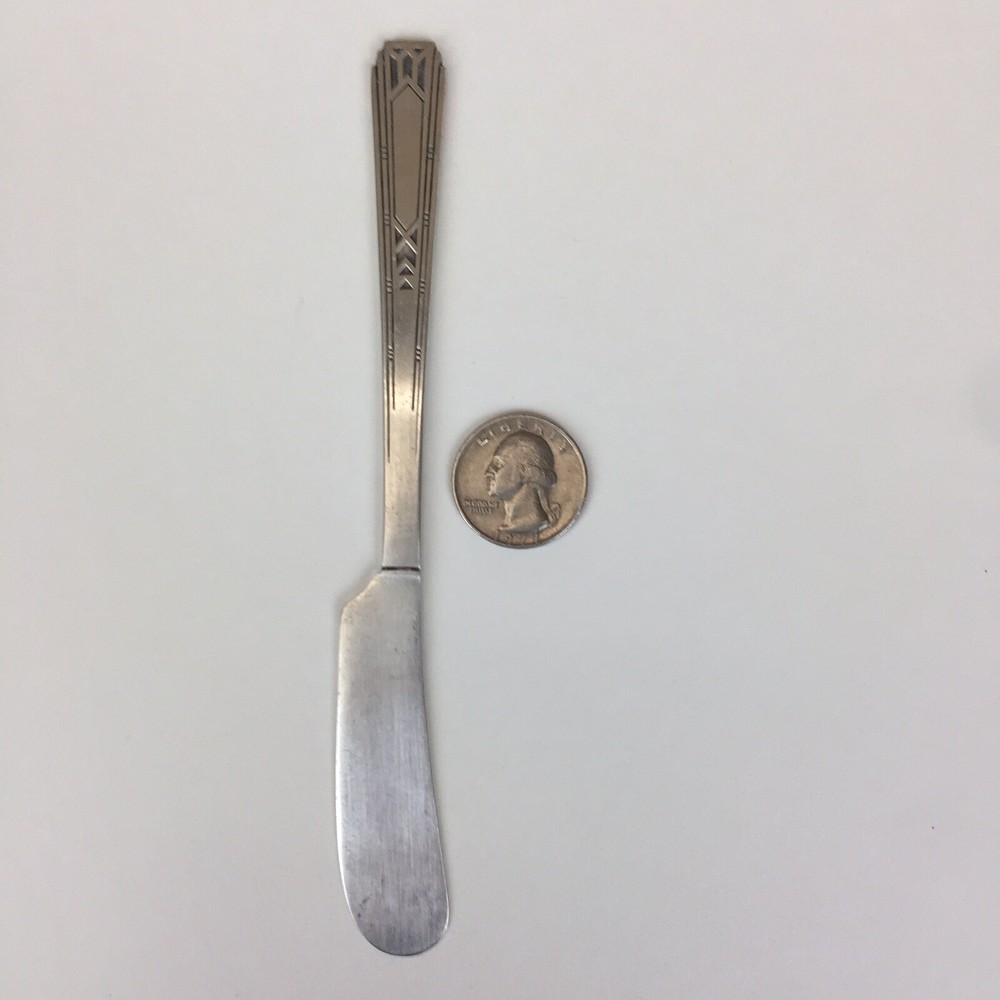 Vintage Oneida Style Tudor Silver Plate Butter Spread Knife Art Deco 6 3/8” Used