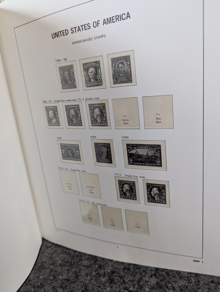 US - DAVO LUXE - GENTLY USED - US - VOLUME I + II + III HINGELESS STAMP ALBUMS