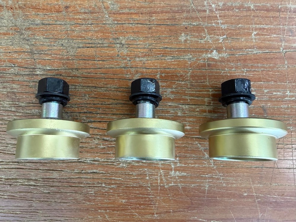 REPLACEMENT TOWER VERTICAL ROLLER BEARING AUTO BODY FRAME MACHINE TOWERS MAXIMA