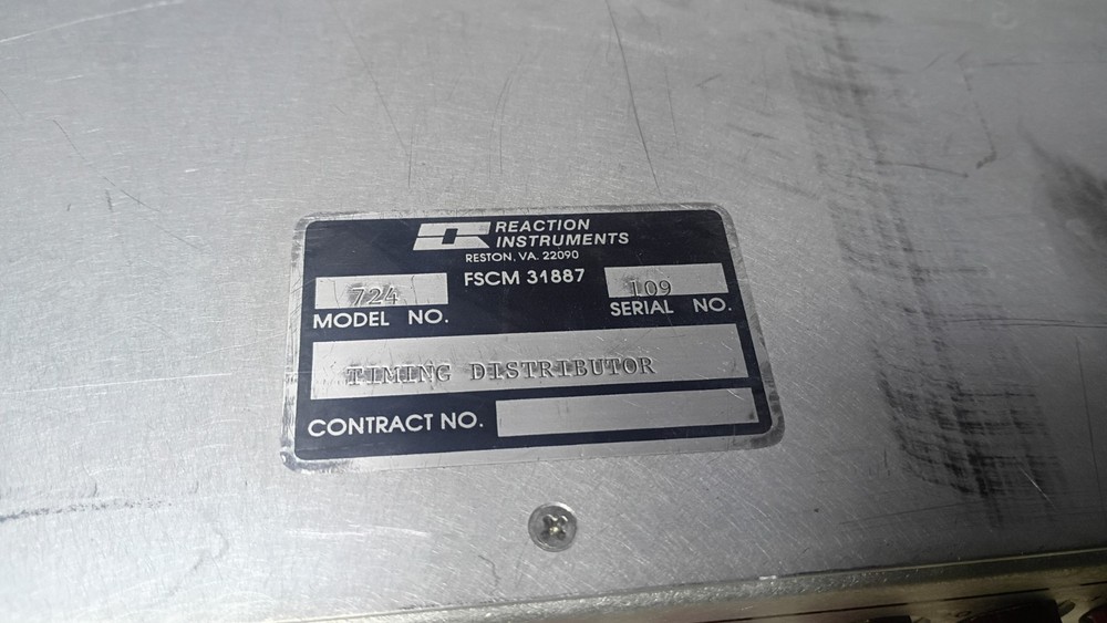 Working Reaction Instruments Model 724 RF Timing Distributor 1 In / 12 Out