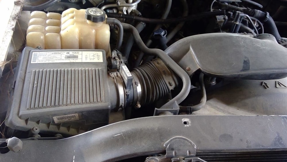 SIERRA150 2002 Glove Box 18875