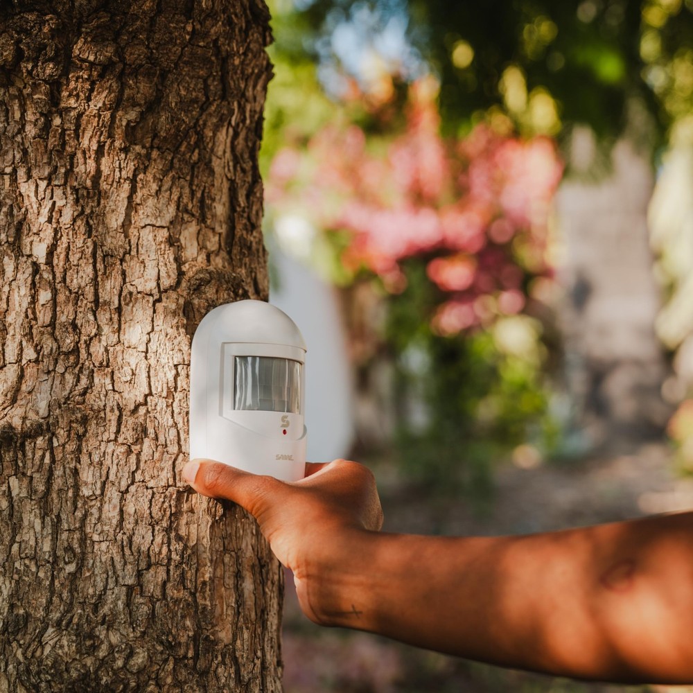 Sabre Driveway Alert, Wireless Motion Detector Sensor System with White