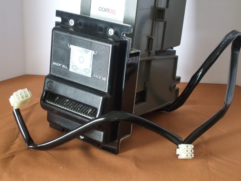 BillPro BP4SX3 34volt bill acceptor. accepts 1s & 5s