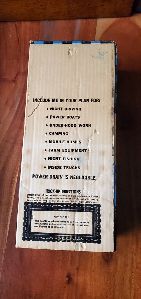 PIT STOP Drop Light / Hang light 25ft cord / works with 12v source