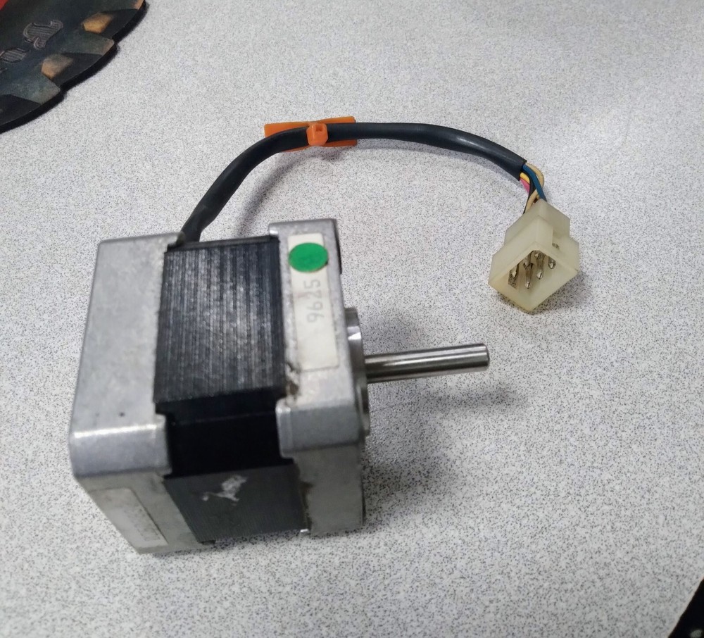 Vexta PX244-04AA 2-Phase Stepping Motor