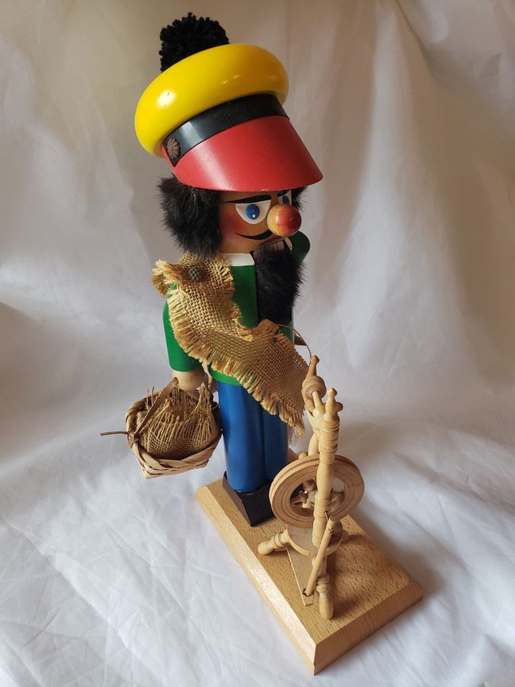 Nutcracker Steinbach Linen Weaver Spinning Wheel & Basket West Germany Mint