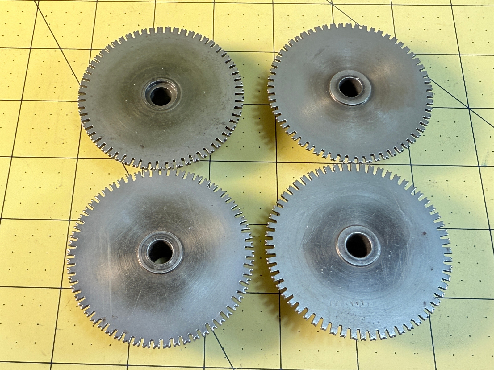 Vintage Lot of 4 Crane Manufacturing Co 120 16 Index Gear - FREE SHIPPING