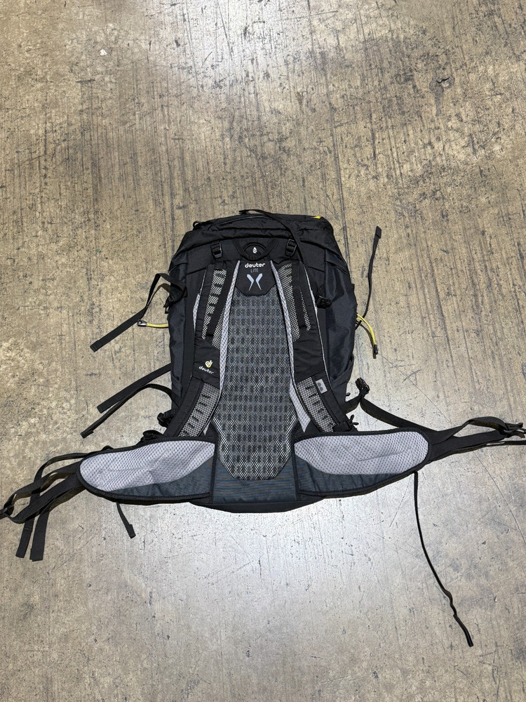 Deuter Speed Lite 26 Day Pack, Black