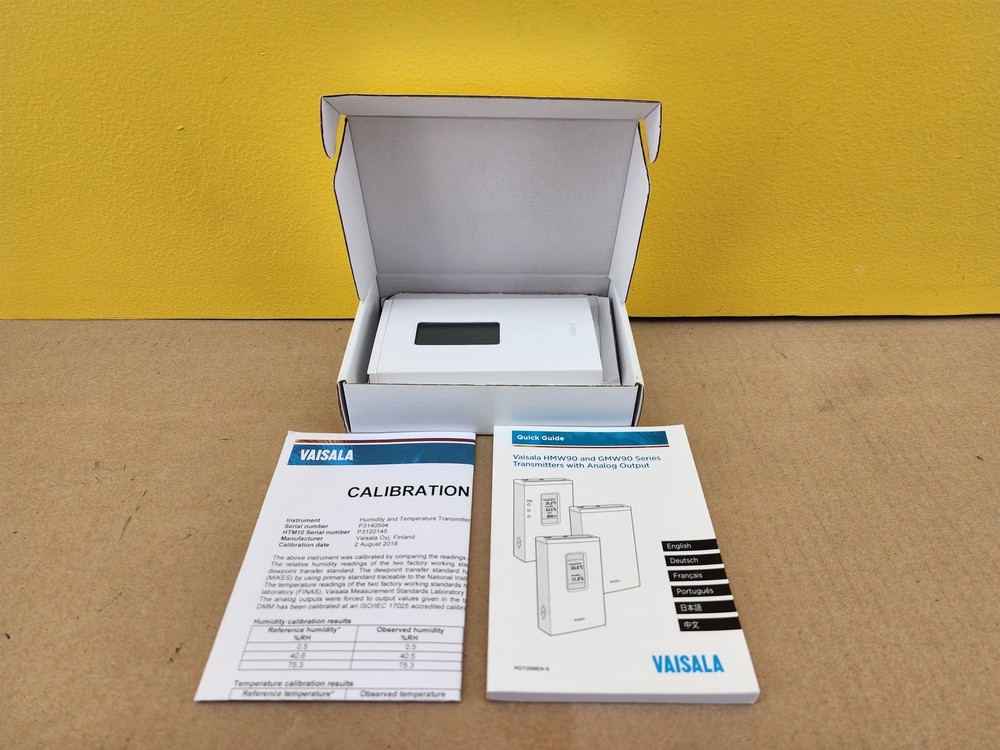 NEW Vaisala HMW92D Relative Humidity/Temperature Transmitter, Wall-Mount