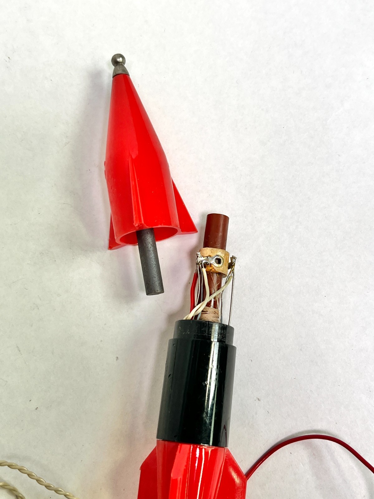 Vintage 1950s Rocket A-1 Tiny Germanium Crystal Radio w/ Box Space Age Toy