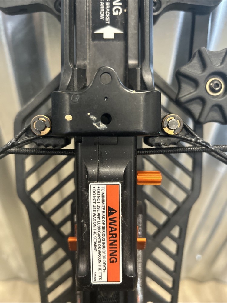 Ravin R10 Crossbow w/ arrows