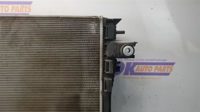 18 DODGE RAM 2500 RADIATOR ASSEMBLY 6.4L