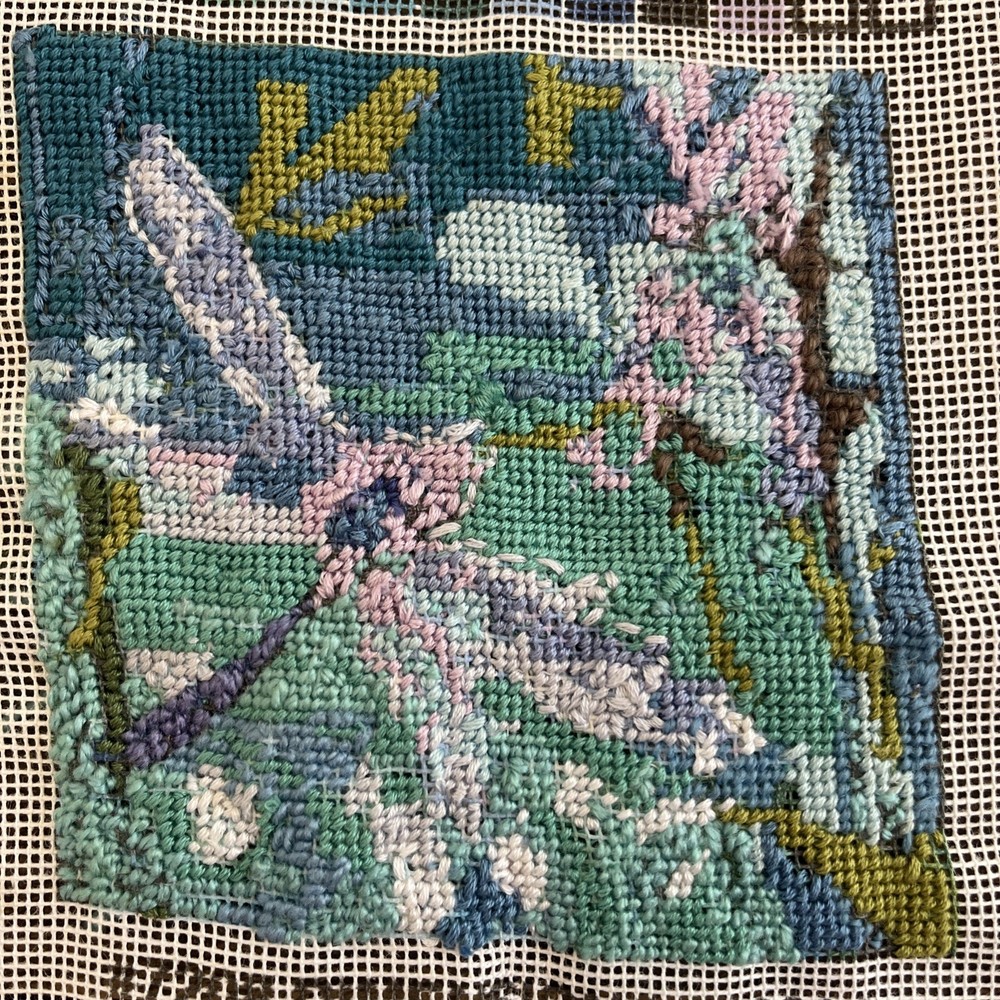 2004 COMPLETED Dimensions Mini Dragonfly Pastels Needlepoint 5”x5” **READ**