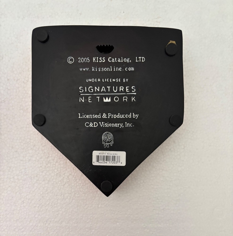 2005 KISS ARMY ASHTRAY INCENSE BURNER IN THE BOX