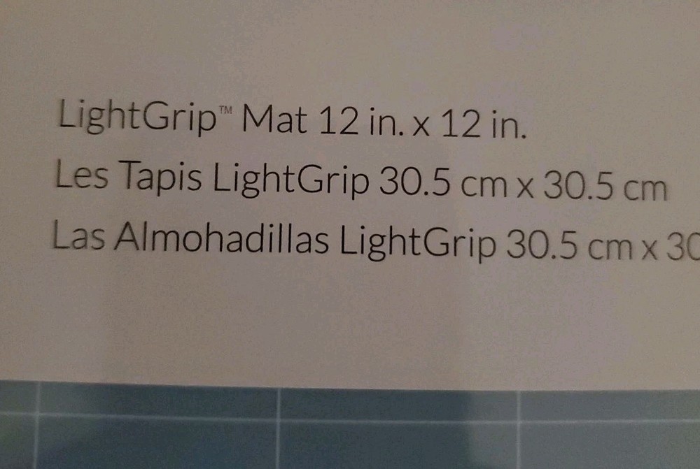 Cricut Bundle Includes Mat,Kraft Board Sampler,Foil,Transfer Kit,Scraper/Spatula