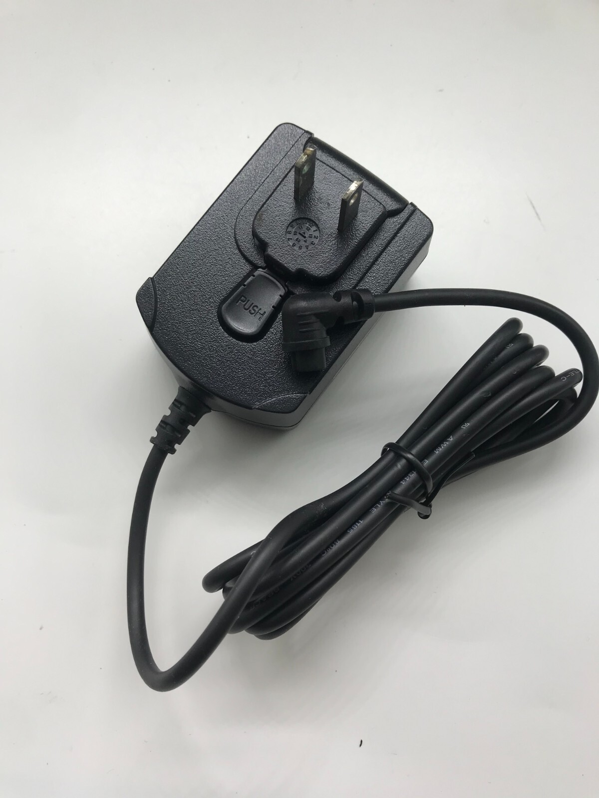 Original Garmin AC Charger adapter 9.5V 1.4A Power cable for Rino 655T 650 610