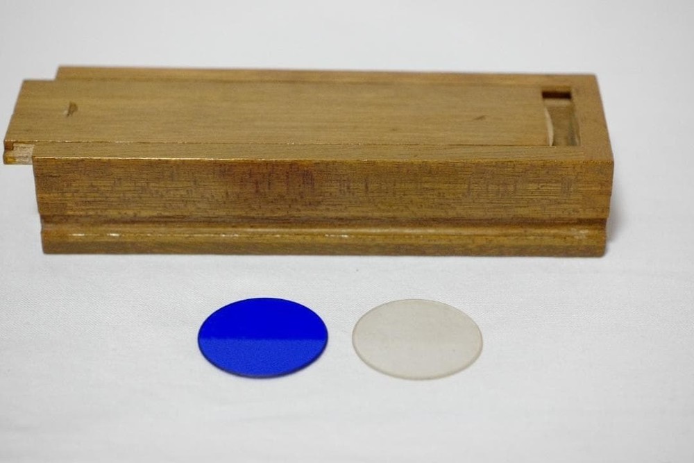 Antique Microscope Olympus “Mizuho” Microscope Height: approx. 28 cm