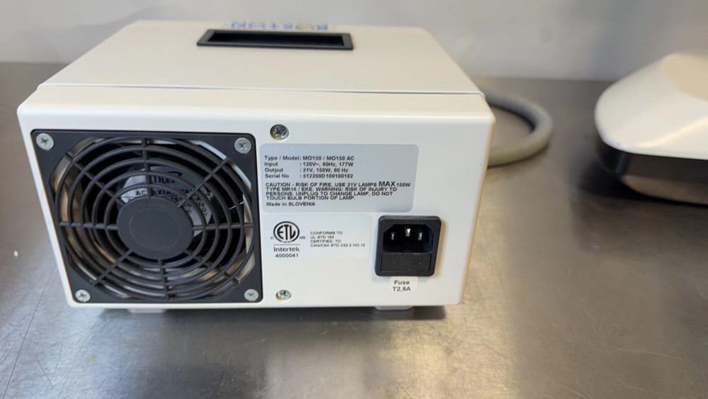 Leica MZ12.5 Zoom Stereo Microscope with MO-150 Light Source – PLAN 1X Objective