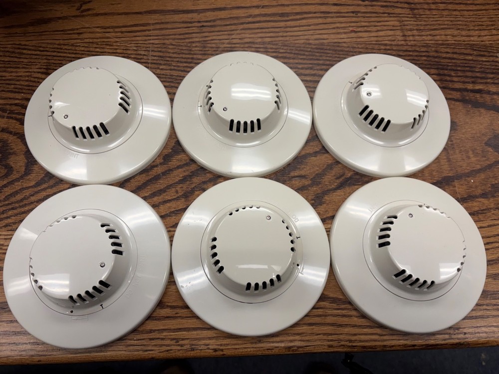 Used Radionics D285Smoke/Base
